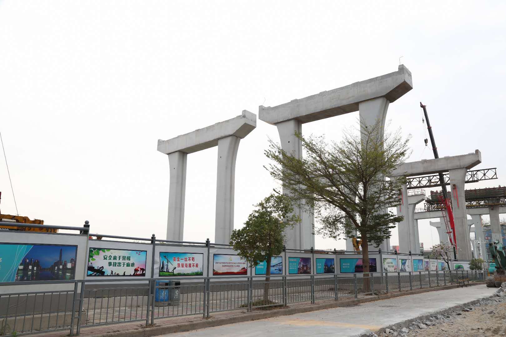 深圳市建設工程施工圍擋基本規定