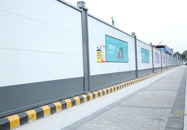 深圳地鐵16號線龍城公園站施工圍擋項目